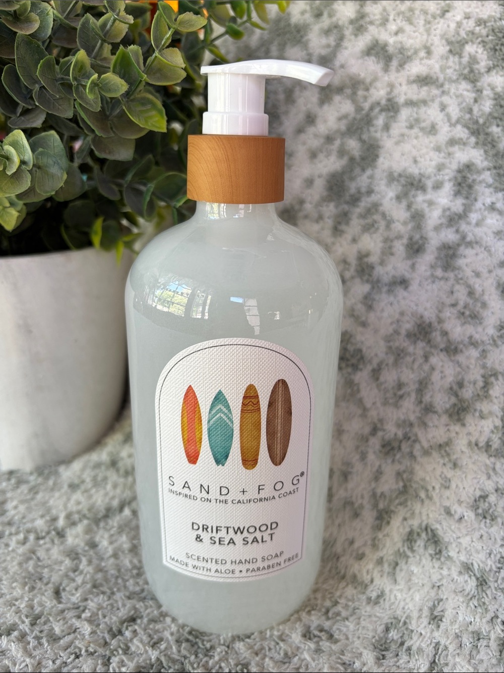 Sand + Fog Scented Driftwood & Sea Salt Hand Soap Glass Surfing Pump NWT 15.7oz